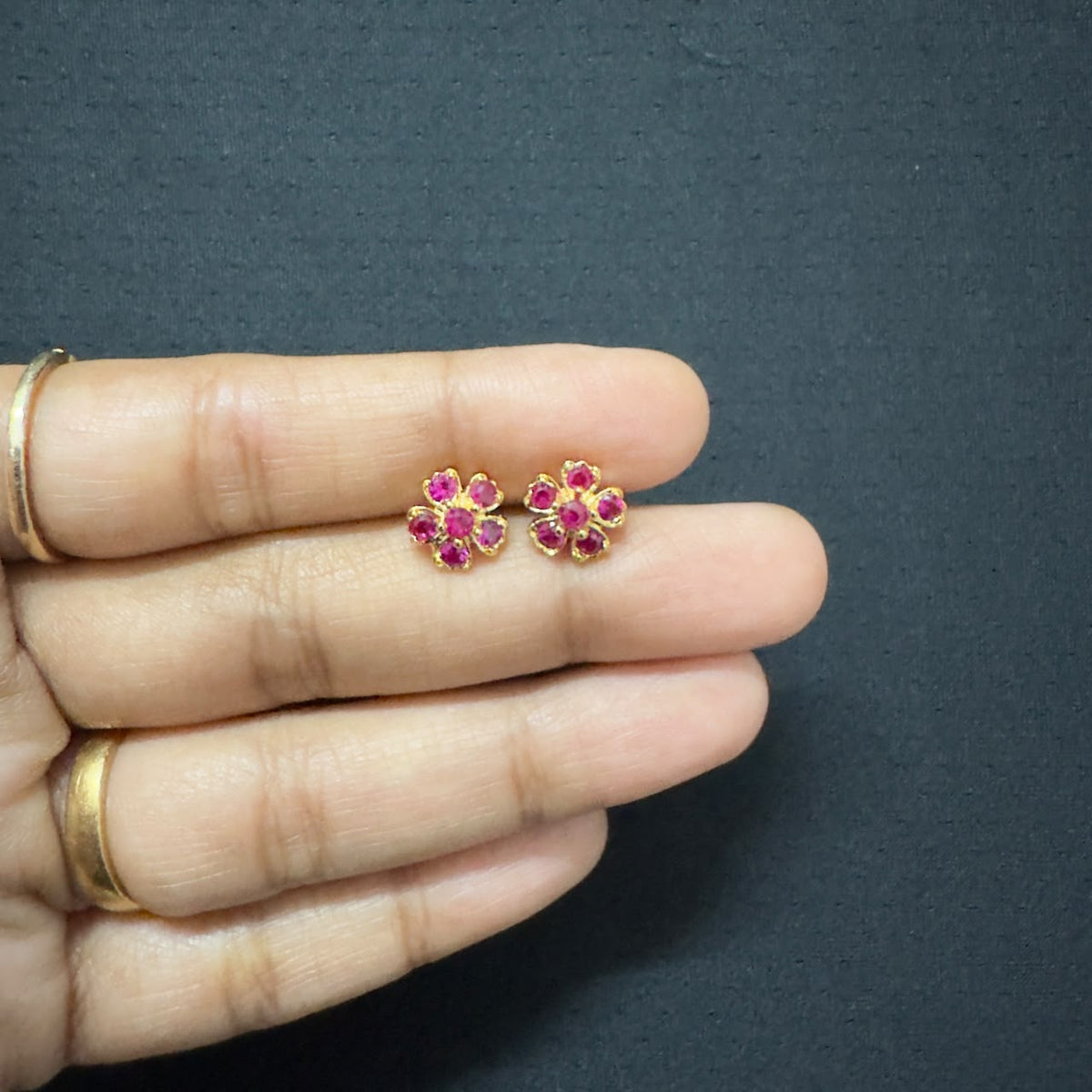 Panchaloham studs PCE006