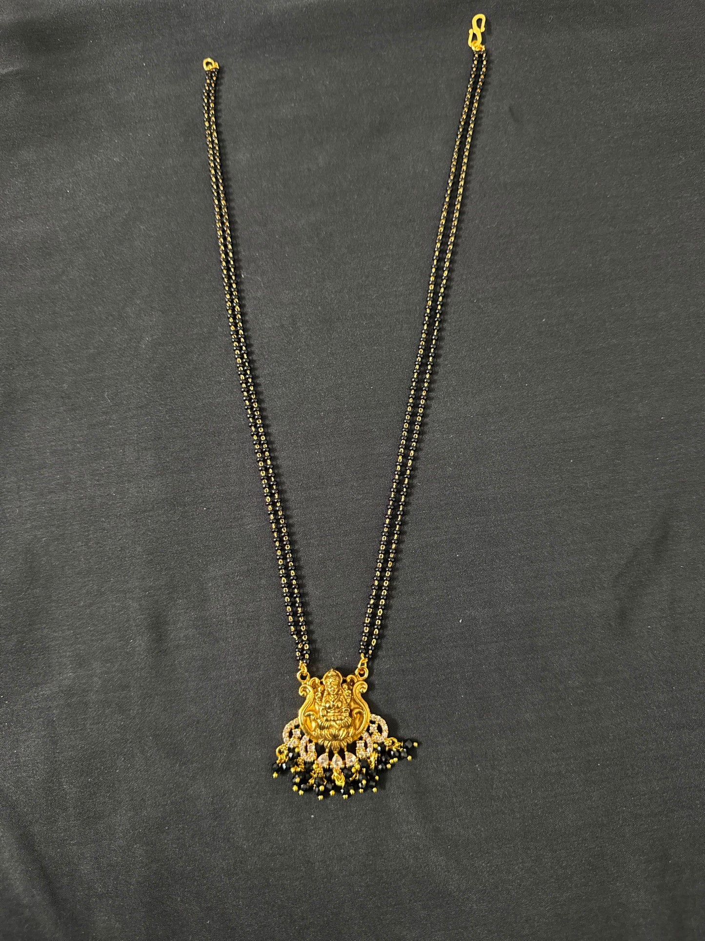 18 inch black beads