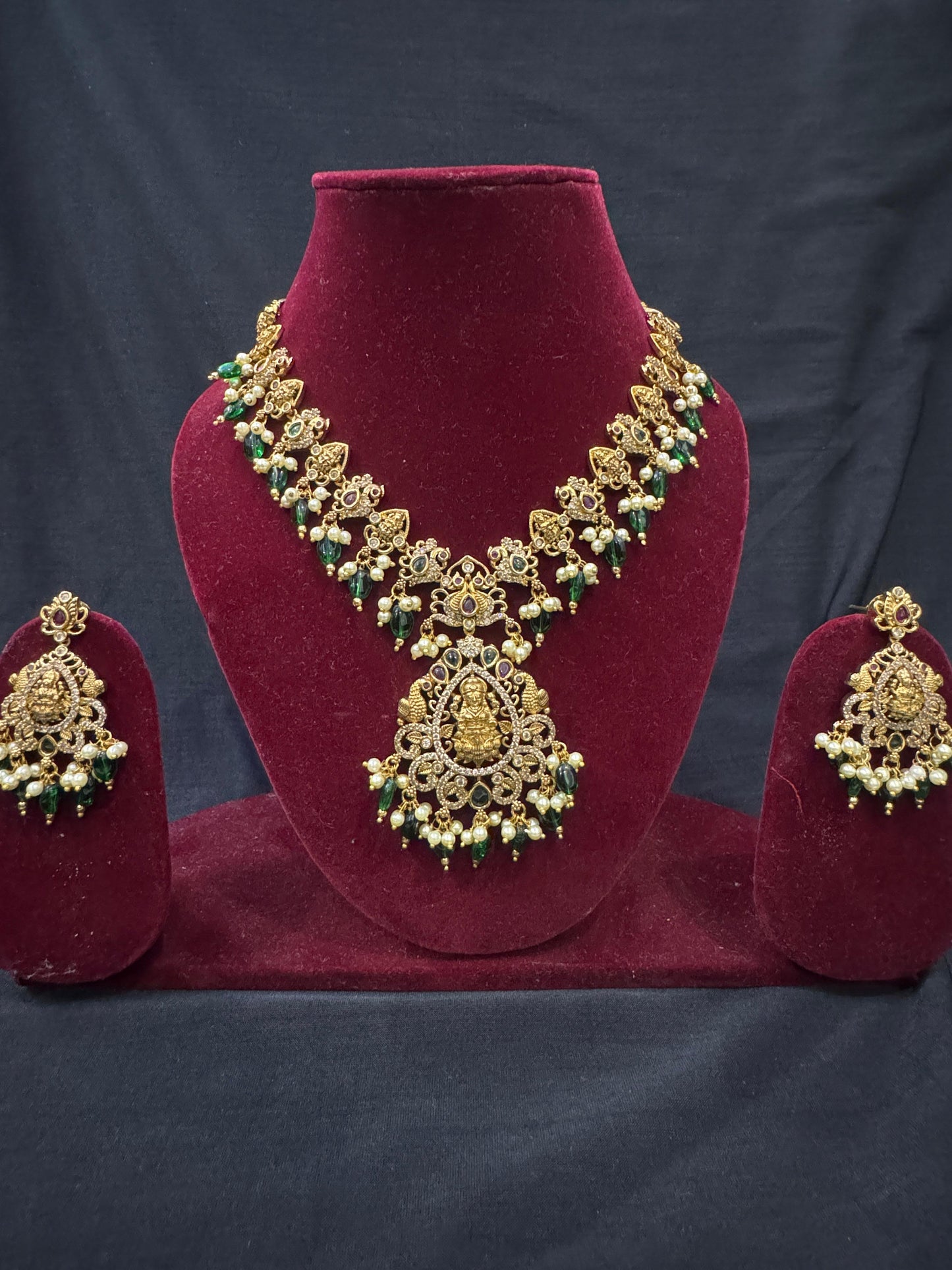 High quality nakshi neckset