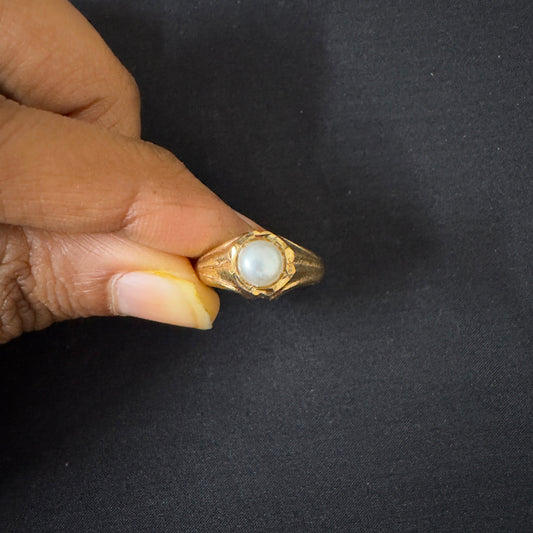 Panchaloham mutyam/pearl ring