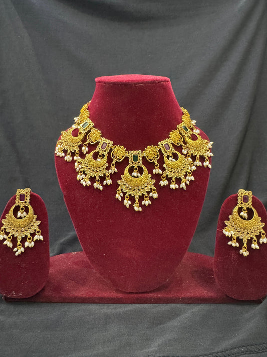 Guttapoosalu nackset with Ramparivar