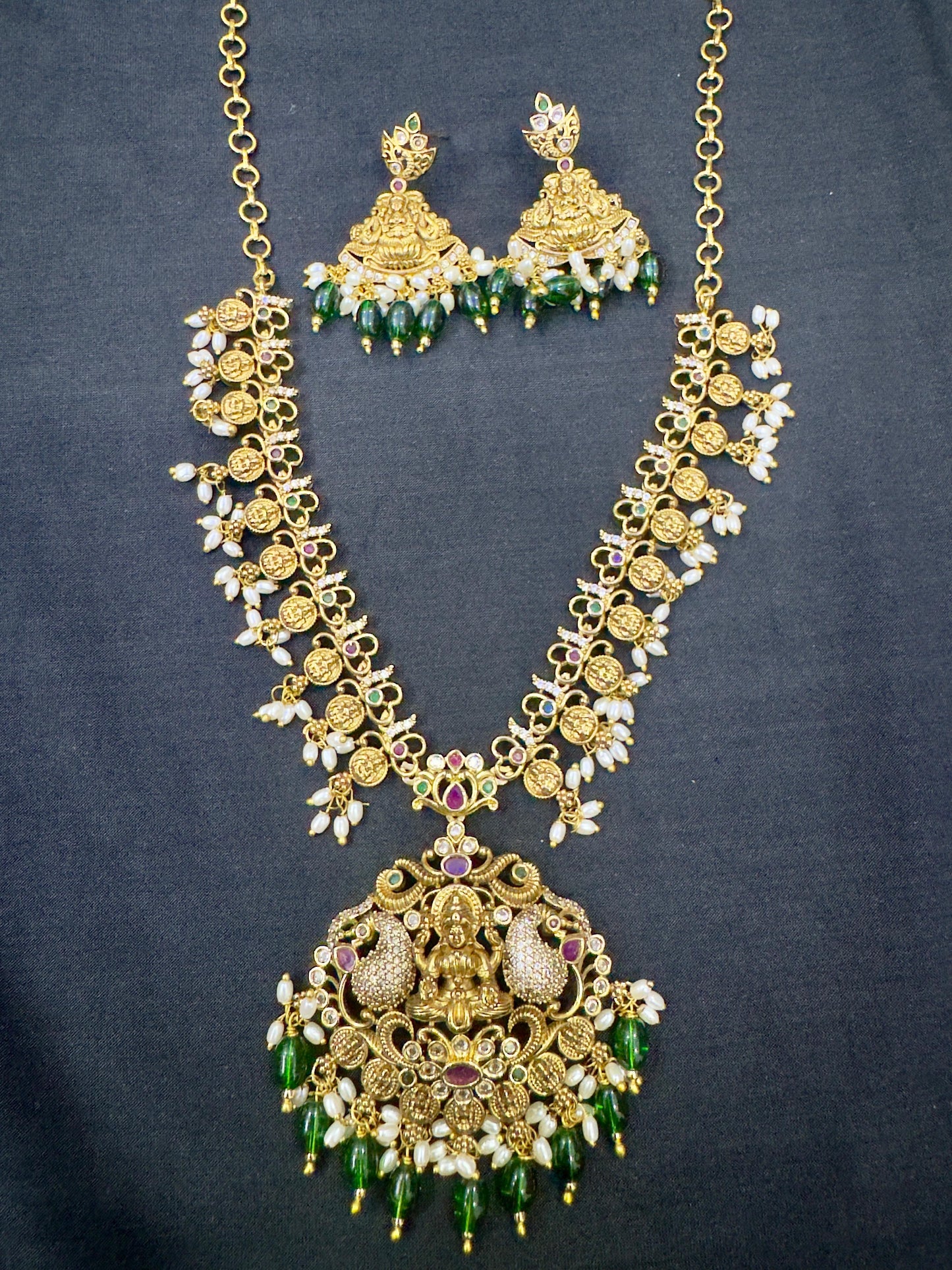 Chitti kasulu neckset with Lakshmi devi motive